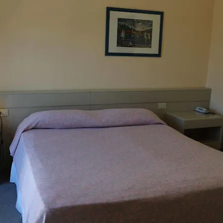 Bristol Hotel 3*